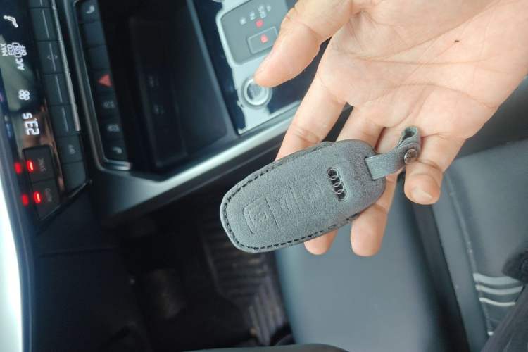 Used Audi A3 2024 A3L Limousine 35 TFSI Fashion Sport Model Vehicle Key