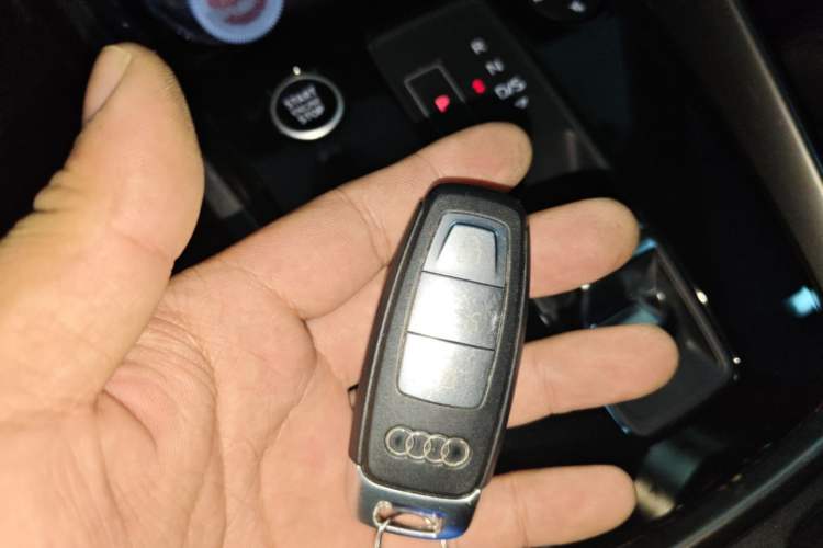 Used Audi A3 2024 A3L Limousine 35 TFSI Fashion Sport Model Vehicle Key