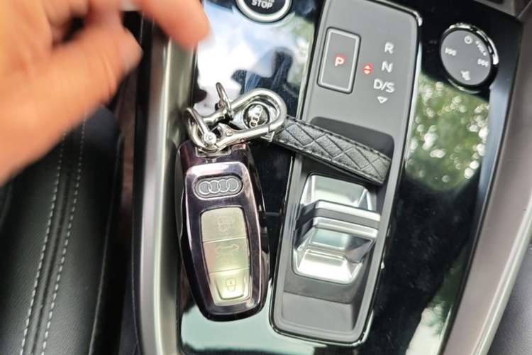 Used Audi A3 2024 A3L Limousine 35 TFSI Luxury Sport Edition Vehicle Key