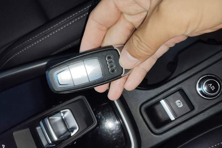 Used Audi A3 2024 A3L Limousine 35 TFSI Fashion Sport Model Vehicle Key