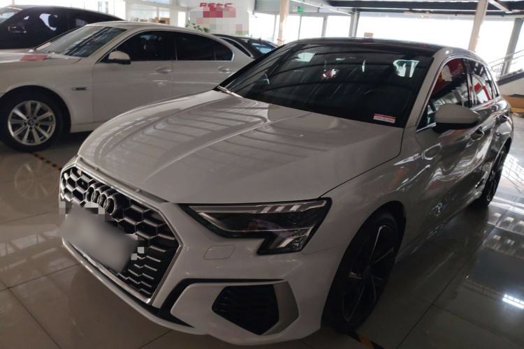 Used Audi A3 2024 Sportback 35 TFSI Fashionable Sports Model Guazi used car, China used car export, Used car for sale, Used cars, Cheapest cars for sale