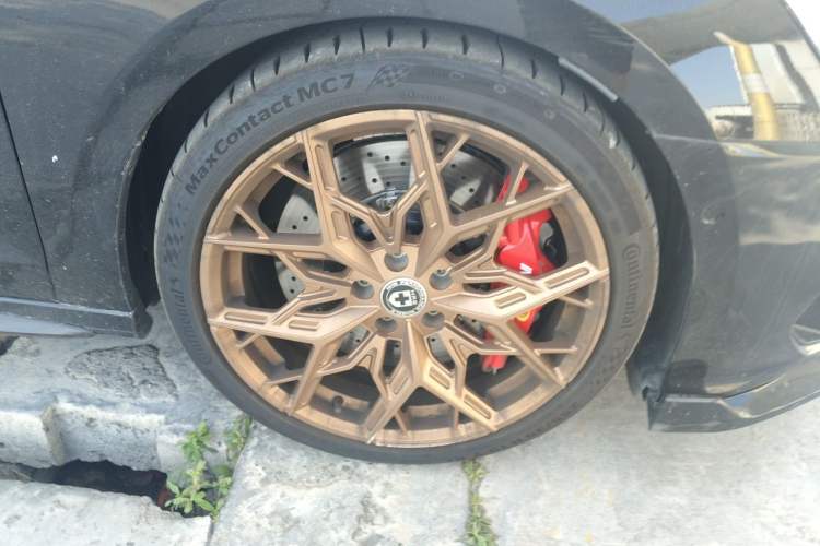 Used Audi A3 2025 Sportback 35TFSI Prestige Edition Right Front Wheel Hub