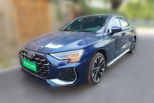 Ojetý Audi A3 2025 A3L Limousine 35TFSI Prestige Edition