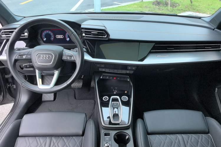 Used Audi A3 2025 Sportback 35TFSI Prestige Edition Center Console