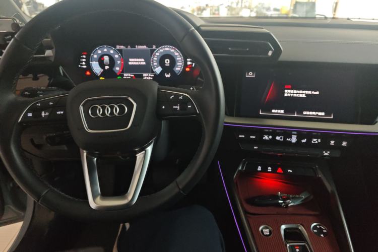 Used Audi A3 2025 Sportback 35TFSI Prestige Edition Center Console