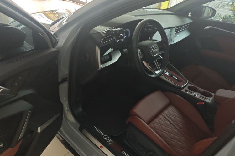 Used Audi A3 2025 Sportback 35TFSI Prestige Edition Driver Seat