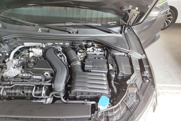 Used Audi A3 2025 A3L Limousine 35TFSI Prestige Edition Engine Bay Left