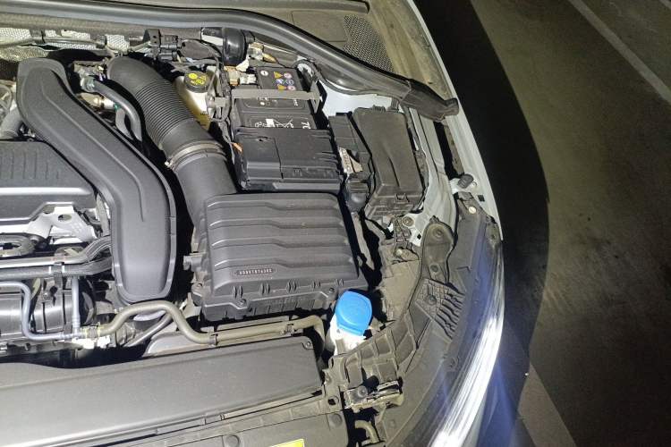 Used Audi A3 2025 Sportback 35TFSI Prestige Edition Engine Bay Left