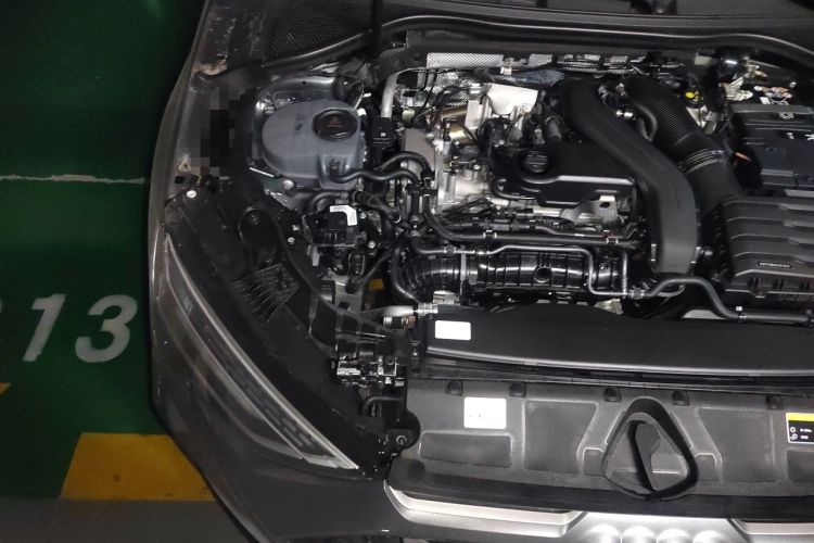 Used Audi A3 2025 Sportback 35TFSI Prestige Edition Engine Bay Right
