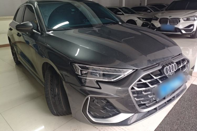 Used Audi A3 2025 Sportback 35TFSI Prestige Edition Front Right 45 Deg