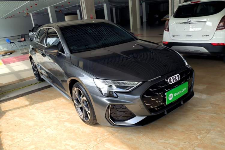 Used Audi A3 2025 Sportback 35TFSI Prestige Edition Front Right 45 Deg