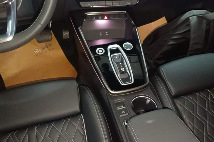 Used Audi A3 2025 A3L Limousine 35TFSI Prestige Edition Gear Lever
