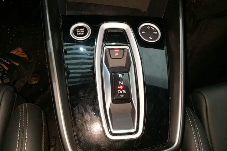 Used Audi A3 2025 A3L Limousine 35TFSI Prestige Edition Gear Lever