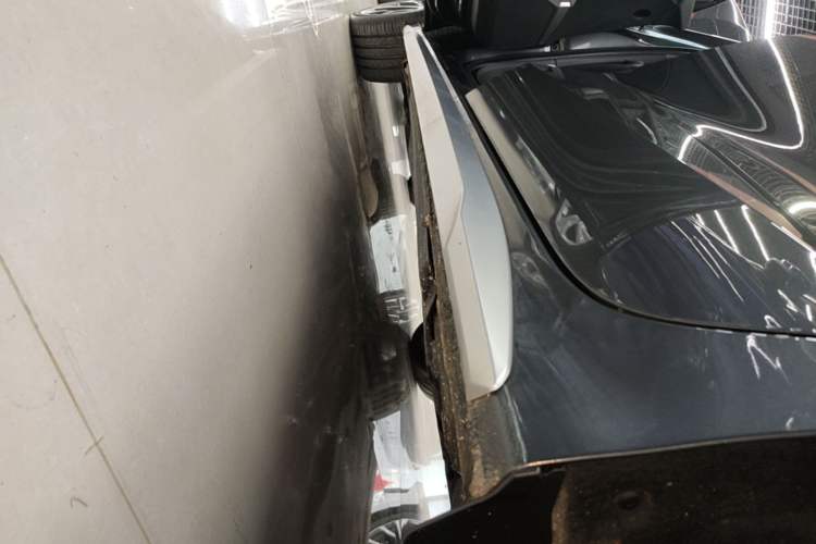 Used Audi A3 2025 A3L Limousine 35TFSI Prestige Edition Left Side Sill