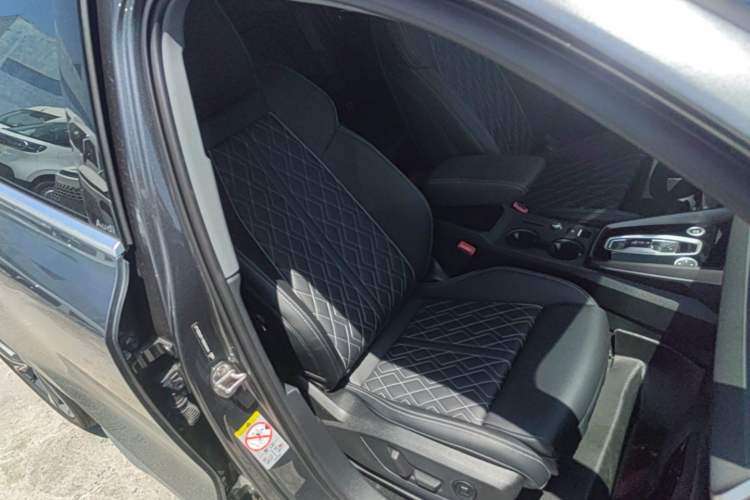 Used Audi A3 2025 Sportback 35TFSI Prestige Edition Right Front Seat
