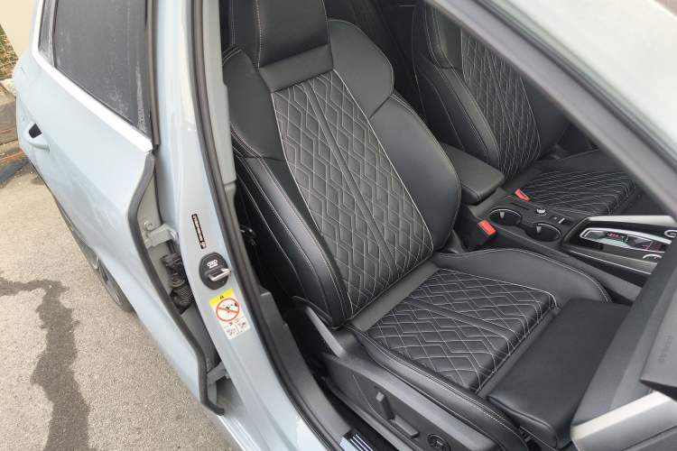 Used Audi A3 2025 Sportback 35TFSI Prestige Edition Right Front Seat