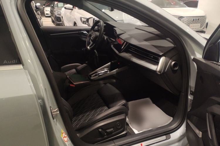 Used Audi A3 2025 A3L Limousine 35TFSI Prestige Edition Right Front Seat