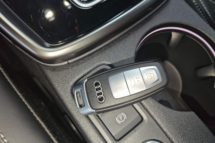 Used Audi A3 2025 A3L Limousine 35TFSI Prestige Edition Vehicle Key