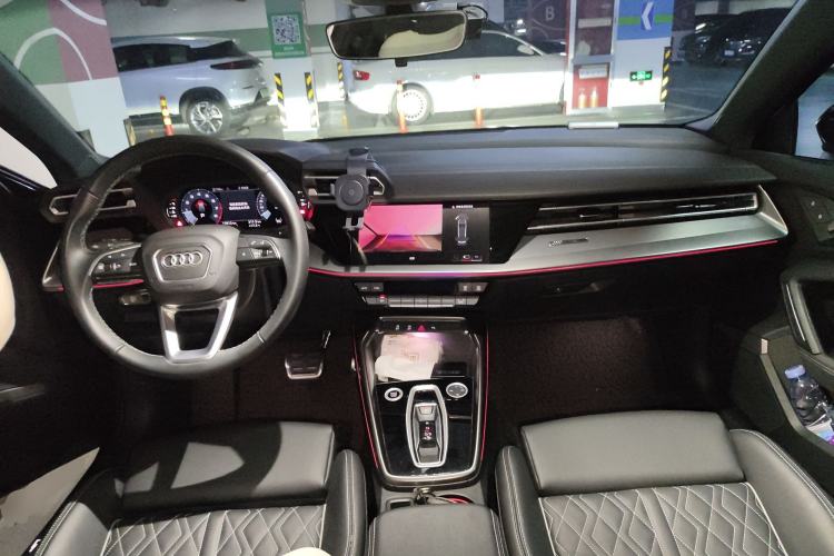 Used Audi A3 2025 Sportback 35TFSI Prestige Edition Center Console