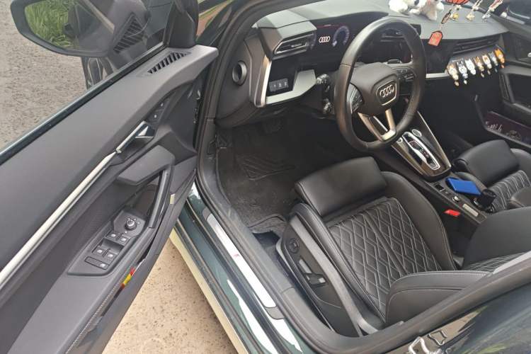 Used Audi A3 2025 Sportback 35TFSI Prestige Edition Driver Seat