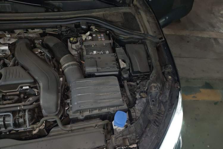 Used Audi A3 2025 Sportback 35TFSI Prestige Edition Engine Bay Left