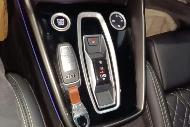 Used Audi A3 2025 A3L Limousine 35TFSI Prestige Edition Gear Lever