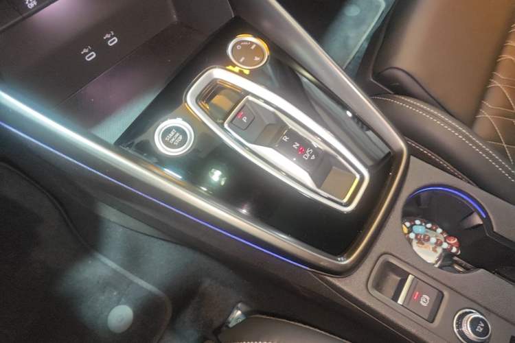 Used Audi A3 2025 A3L Limousine 35TFSI Prestige Edition Gear Lever