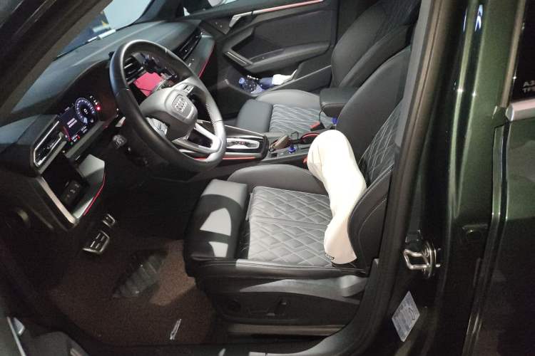 Used Audi A3 2025 Sportback 35TFSI Prestige Edition Left Front Seat