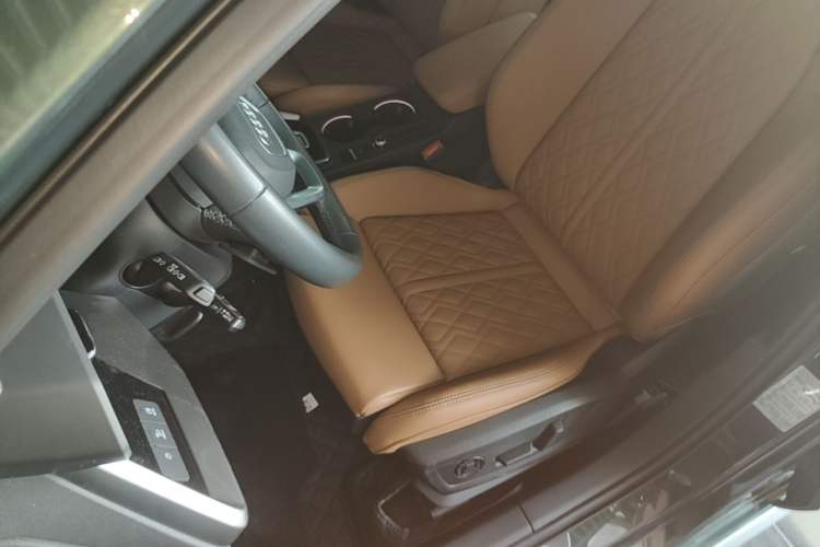 Used Audi A3 2025 A3L Limousine 35TFSI Prestige Edition Left Front Seat