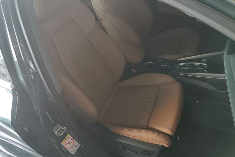 Used Audi A3 2025 A3L Limousine 35TFSI Prestige Edition Right Front Seat