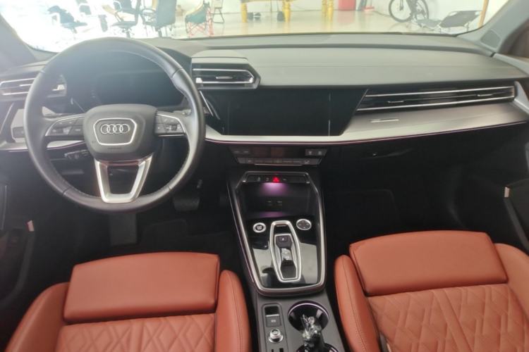 Used Audi A3 2025 A3L Limousine 35TFSI Prestige Edition Center Console