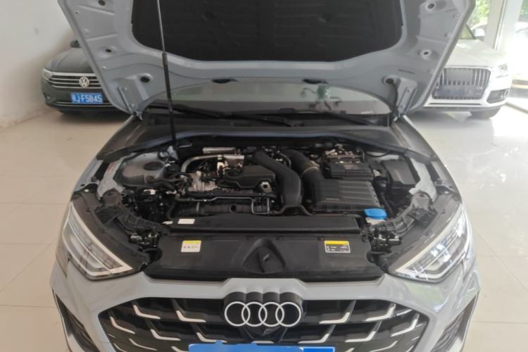 Used Audi A3 2025 A3L Limousine 35TFSI Prestige Edition Engine Bay