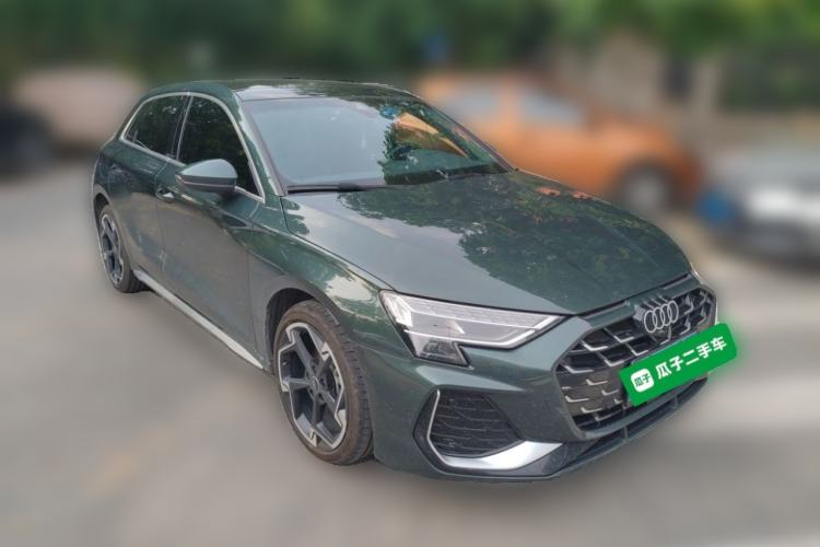 Used Audi A3 2025 Sportback 35TFSI Prestige Edition + Luxury Selection Package Front Right 45 Deg