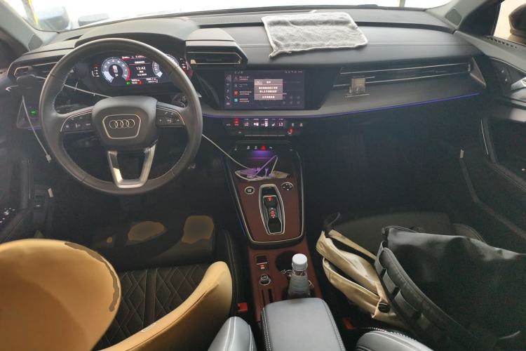 Used Audi A3 2025 A3L Limousine 35TFSI Prestige Edition Center Console
