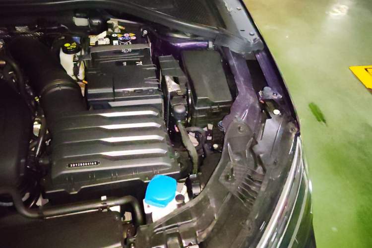 Used Audi A3 2025 Sportback 35TFSI Prestige Edition Engine Bay Left