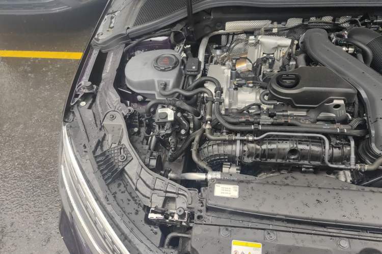 Used Audi A3 2025 A3L Limousine 35TFSI Prestige Edition Engine Bay Right