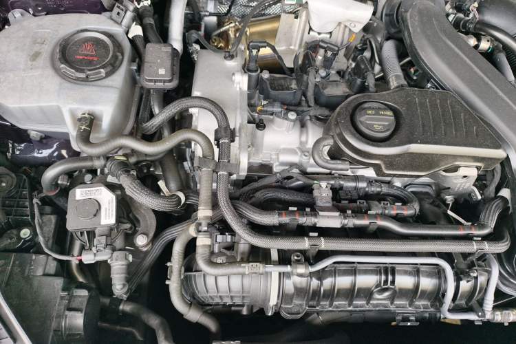 Used Audi A3 2025 A3L Limousine 35TFSI Prestige Edition Engine Bay Right