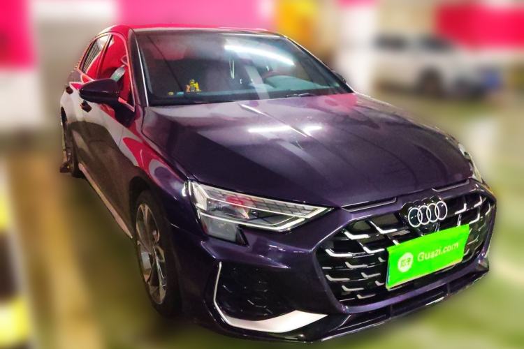 Used Audi A3 2025 Sportback 35TFSI Prestige Edition Front Right 45 Deg