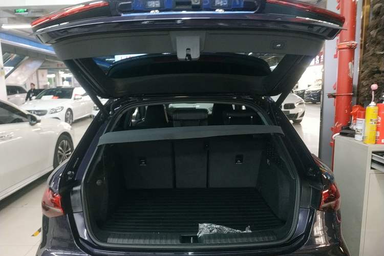 Used Audi A3 2025 Sportback 35TFSI Prestige Edition Trunk