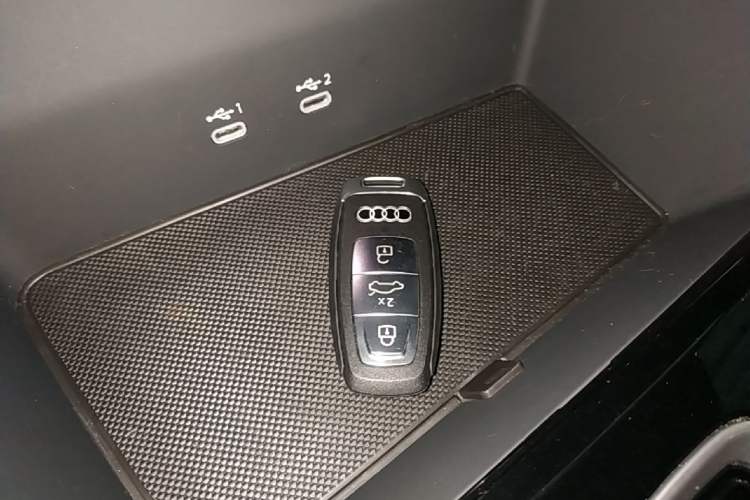 Used Audi A3 2025 A3L Limousine 35TFSI Prestige Edition Vehicle Key