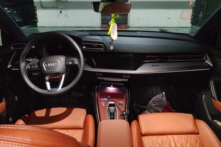 Used Audi A3 2025 Sportback 35TFSI Prestige Edition Center Console