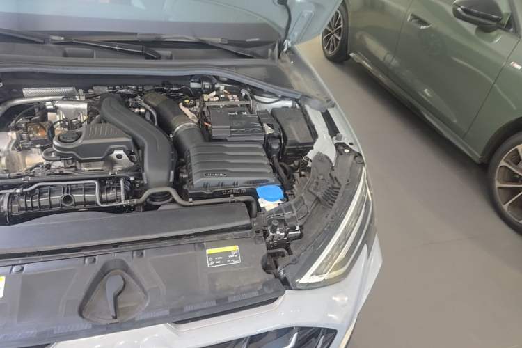 Used Audi A3 2025 A3L Limousine 35TFSI Prestige Edition Engine Bay Left