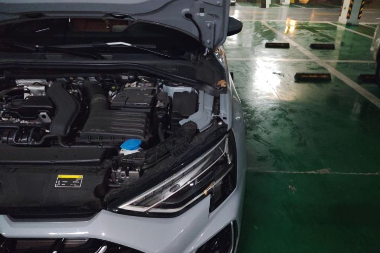 Used Audi A3 2025 Sportback 35TFSI Prestige Edition Engine Bay Left