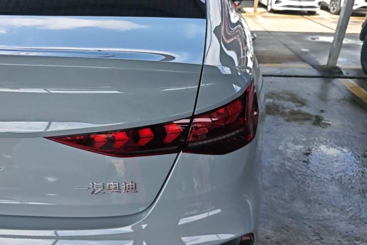 Used Audi A3 2025 A3L Limousine 35TFSI Prestige Edition Right Rear Taillight