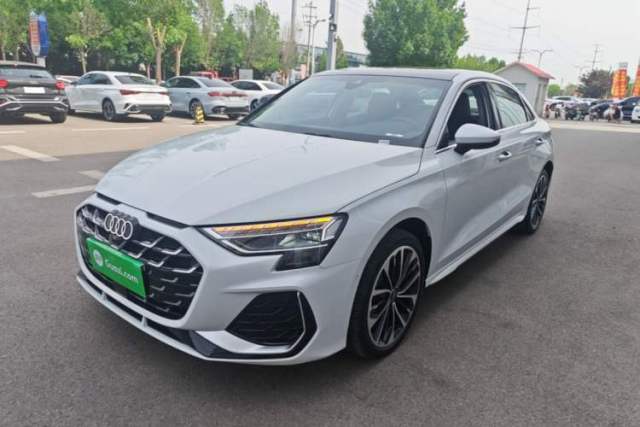 Used Audi A3 2025 A3L Limousine 35TFSI Prestige Edition + Luxury Selection Package