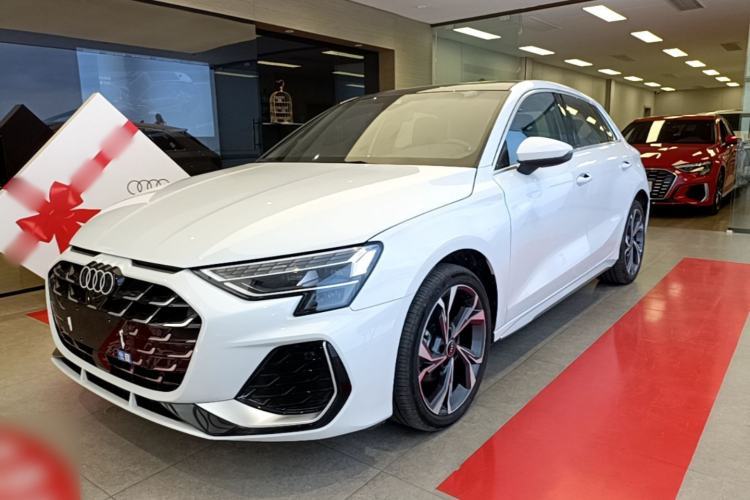 Used Audi A3 2025 Sportback 35TFSI Prestige Edition Guazi used car, China used car export, Used car for sale, Used  cars, Cheapest cars for sale