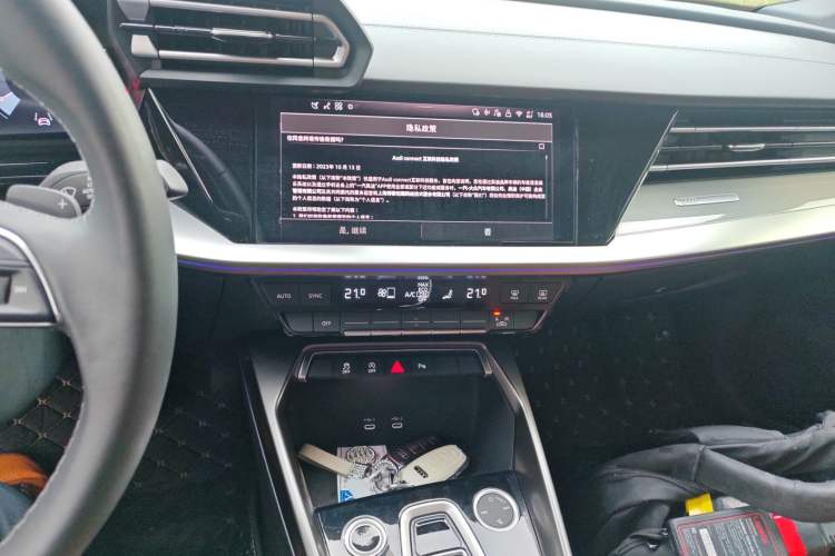 Used Audi A3 2025 A3L Limousine 35TFSI Prestige Edition Audio And AC Panel