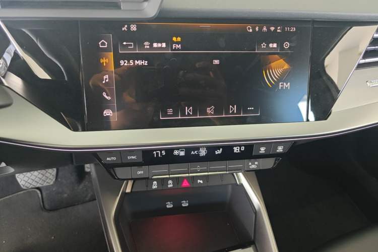 Used Audi A3 2025 A3L Limousine 35TFSI Prestige Edition Audio And AC Panel