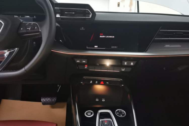 Used Audi A3 2025 A3L Limousine 35TFSI Prestige Edition Audio And AC Panel