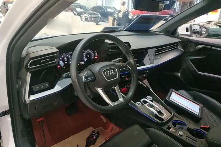 Used Audi A3 2025 A3L Limousine 35TFSI Prestige Edition Center Console
